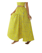 Falda larga de algodón en tela africana amarilla.