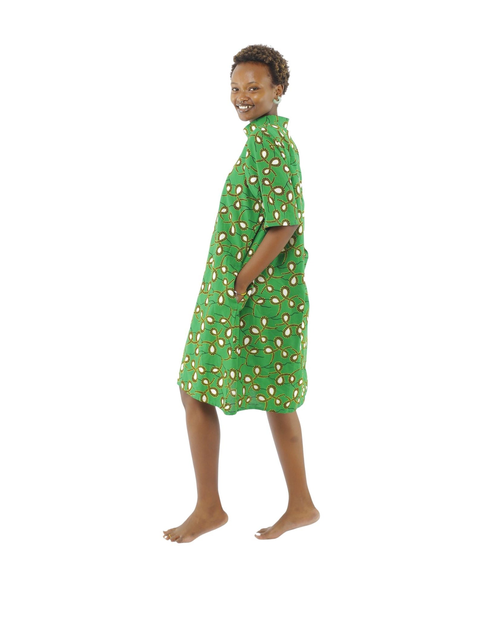 Vestido de algodón visto del perfil